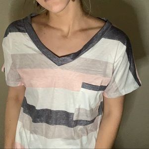 Stopped v neck soft and oversized